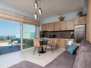 Villa La mer de Crete - private pool & sew view