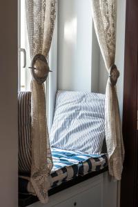 The Belfort Townhomes - Salon