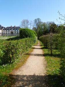 Appartements Appartement familial dans un chateau avec piscine chauffee, proche plages et sites du Golfe du Morbihan : Appartement 2 Chambres