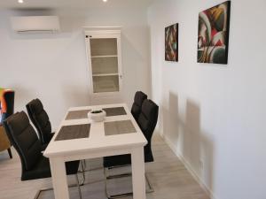 Modern Apartment in Lagos Center