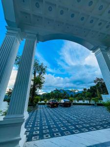 CROWN REGENCY- BADULLA