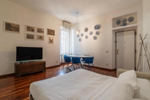 Piazza Alessandria - FromHometoRome