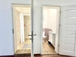 K87 Central Renovated 6BR