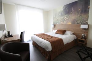 Hotels Logis hotel - La Chambre D'Amiens : photos des chambres