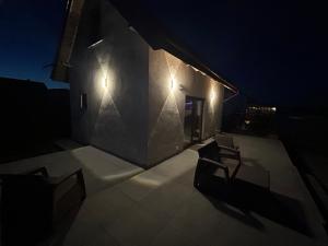 Kaszebe Domek letniskowy całoroczny z jacuzzi nad jeziorem Raduńskim