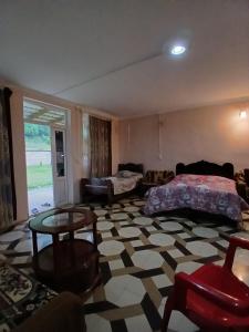 Martvili Canyon Cottage by the River