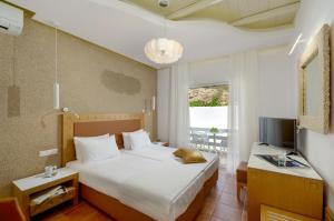 Adriani Hotel Naxos Greece