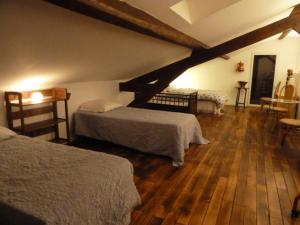 Maisons de vacances La Ferme Les Cousteres - Gite modulable - En couple ou en tribu de 2 a 15 pers : photos des chambres