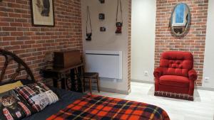 Maisons d'hotes Auberge des Trains Mythiques Chambres d'hotes a Gouarec au pied de la Velodyssee : photos des chambres