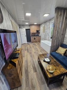 Nowy York - Sauna - Jacuzzi - Najczystsze jezioro PL - SPA - STYRUŚ