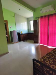 Trendy & Cozy Hideaway