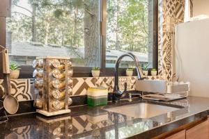 Cabaña de Lujo Para 4 Personas Dentro del Bosque