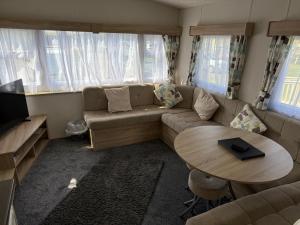 Emeralds caravan lettings
