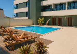 Flat Vista Mar com Piscina e Wi-Fi Rápido Rio Vermelho