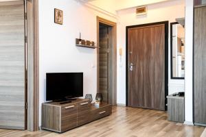 Summer Clubs Apartments