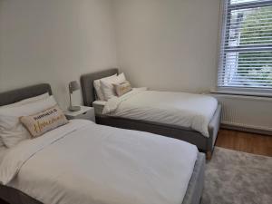 Bright East Dulwich Apartment