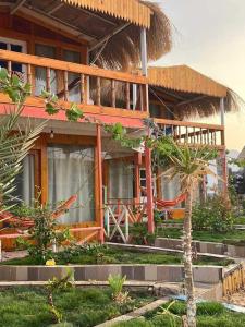 Green Beach Camp & Hotel
