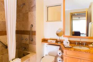 2BD Standard Suite at Villa Del Palmar Cabo