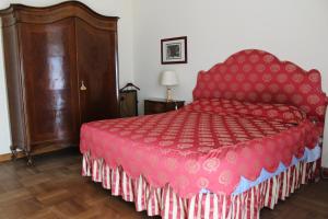 Art Apartment Montebello Family Home