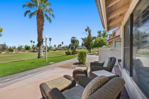 4Bd l Pool & Tennis Access l 5 mi downtown PS