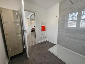 Exclusive suite