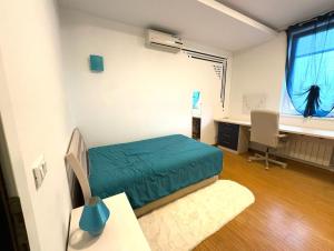 Triplex with garden and parking