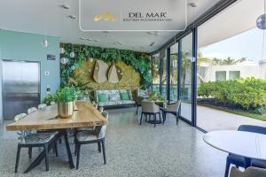 Tizate 101 by Del Mar