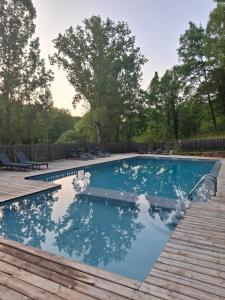 Chalets Domaine de Grezelou : photos des chambres
