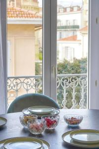 Emily 2 bedrooms 2 baths near Palais