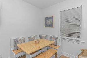 Charming 2 bedroom retreat