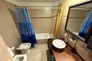 Hermosa Mansión cpileta y jacuzzi -Barrio privado