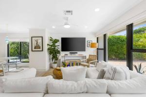 New! Luxurious Villa with Pool in West Palm Beach