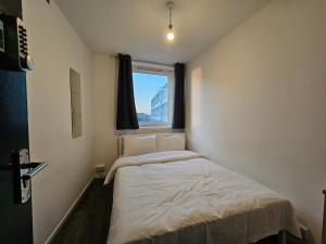 Wapping Stay