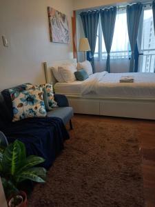 Cozy Suites in Air residence