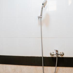 Chola Inn at Nagoya Hill Batam Mitra RedDoorz