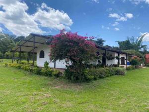 Finca en Barbosa Descanso Naturaleza y Desconexion