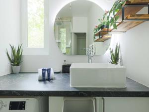 Charming 1BR - 2P Apartment Gateway to Paris