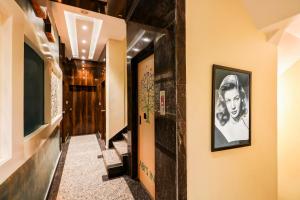 Super Hotel O ABI’S INN Hotel Near Dhakuria Manipal Hospital