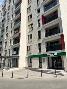 White HOME in Exigent Plaza Romania faza 4