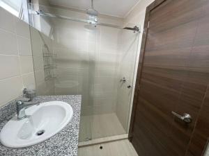 Imagine, Gonzalez Suarez, luxury suite