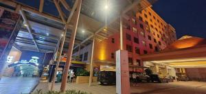 Sunway Resort Suite Linked to Pyramid and Lagoon