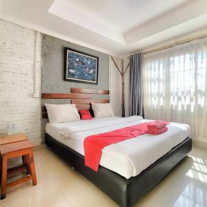 RedDoorz Plus at Ladang Asri Homestay Lampung