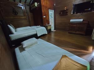 joglo karinduaji madasari