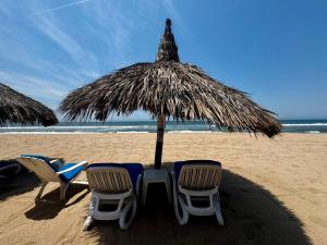 Costa Bonita Mazatlán Departamento pie de playa Beach Resort