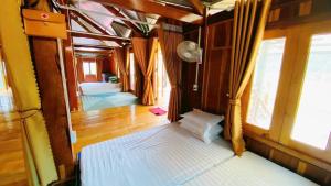 Cô gái thái Homestay