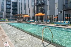 CozySuites at Main & Clay