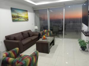 Departamento cerca del malecón