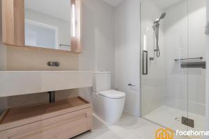 1 BEDROOM in QWR Pool Casino River Views