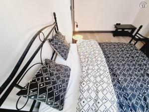 Duplex Zen en centre-ville de Valenciennes - FR-1-510-232