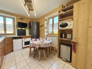 Appartement 3 pièces à Notre-Dame-de-Bellecombe - 6 pers, proches commerces et pistes - FR-1-595-104